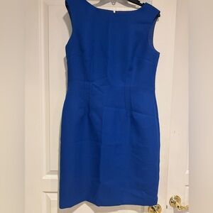 Women’s dress in beautiful blue size 10